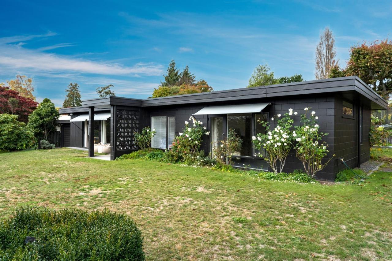 Henry'S Bach Vila Taupo Exterior foto